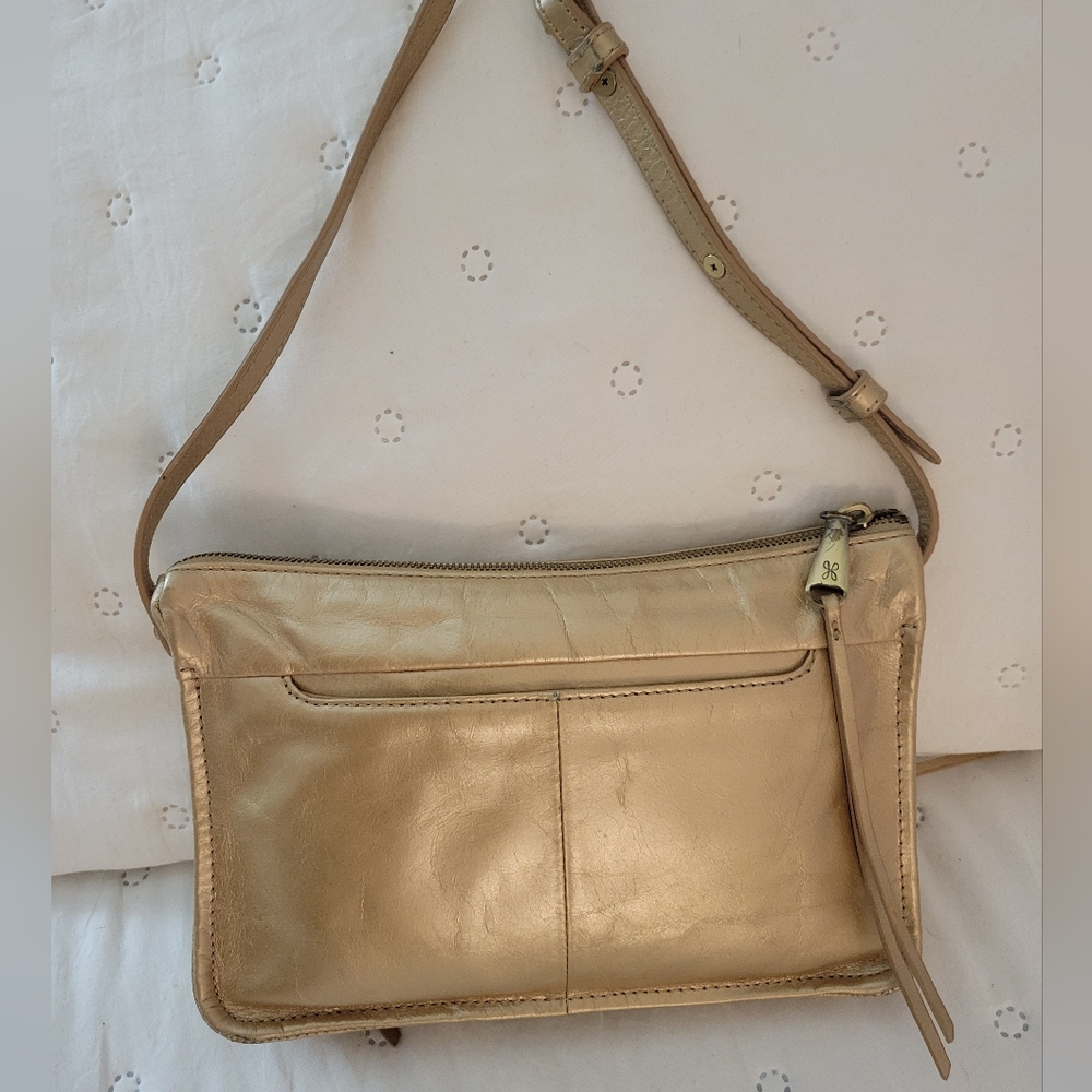 🎉HOBO International Mission Leather Crossbody 🎉DESIGNER CLEARANCE DEAL - Picture 2 of 12